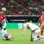 Corea del Sur remonta a Chequia y acerca las eliminatorias