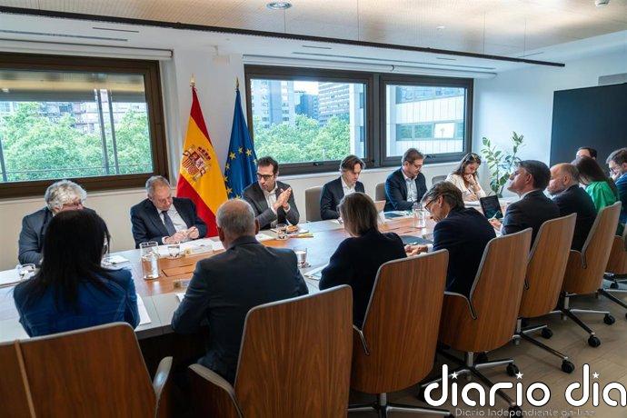 Cuerpo y Hereu valoran con el sector industrial el impacto de la guerra de Irán y el plan anticrisis
