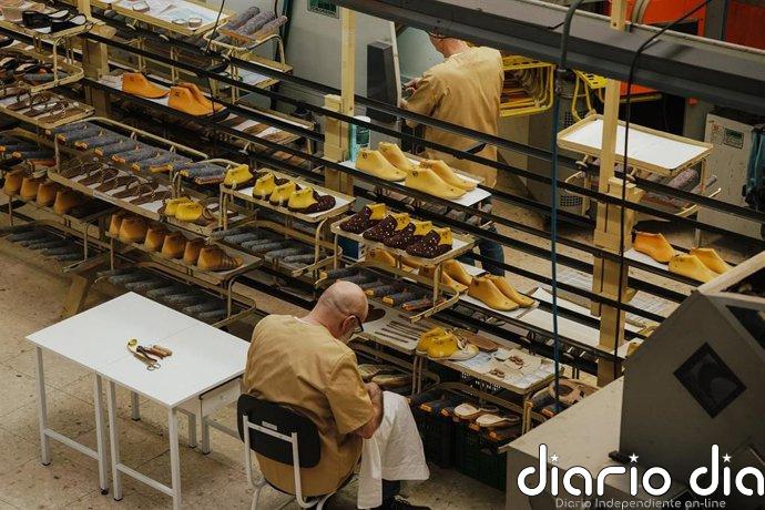 Desconvocada la huelga del calzado tras lograr preacuerdo que recoge alza salarial del 12% entre 2026 y 2029