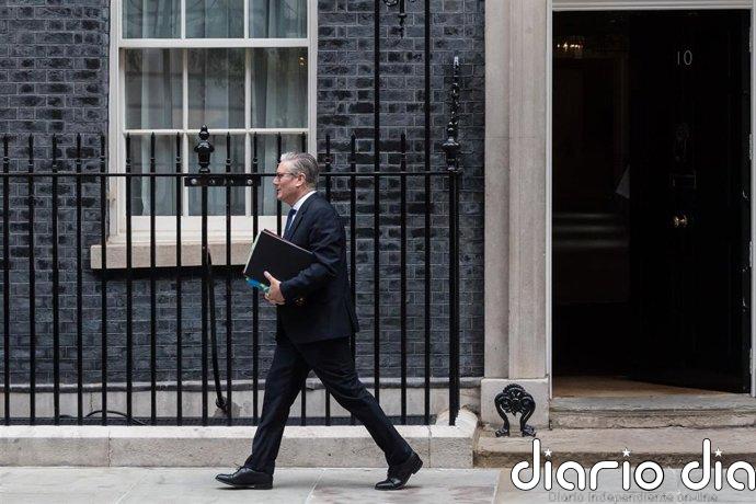 Dimite el viceministro de las Fuerzas Armadas británico por discrepancias con el gasto en Defensa