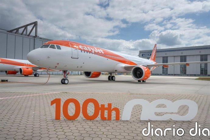 easyJet continúa con su renovación de flota tras recibir su avión Airbus A320neo número 100 en Hamburgo