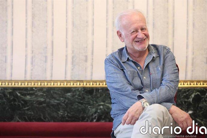 Echanove dirige 'La escopeta nacional' en el Teatro Español: "Somos un país con una historia y un futuro irrepetible"