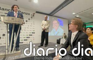 Edmundo Arrocet da la estocada a Terelu y Carmen Borrego. Hará una serie sobre su relación con María Teresa Campos