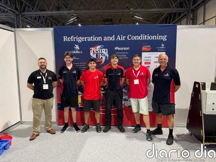 El aragonés Francisco Beltrán se prepara en Birmingham para las WorldSkills que se celebrarán en septiembre en Shanghái