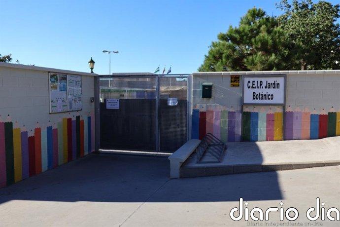 El Ayuntamiento de Mijas (Málaga) cede a la Junta dos parcelas para la ampliación del CEIP Jardín Botánico de La Cala