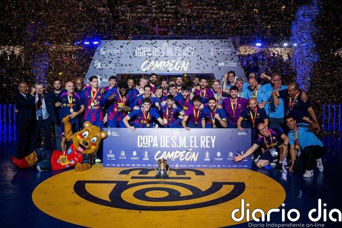 El Barça levanta su 30ª Copa del Rey de balonmano antes de la Champions