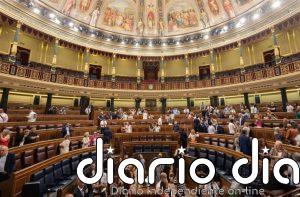 El Congreso apercibe a Vox por repartir merchandising del partido en las Jornadas de Puertas Abiertas de la Cámara