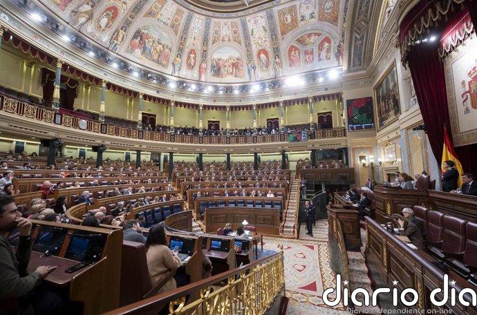 El Congreso urge al Gobierno a revisar el rescate público de Plus Ultra, con el apoyo de PP, Vox y Junts