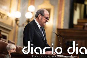 El Defensor del Pueblo pide información del expediente a un funcionario en Mérida por atender a ciudadanos sin cita