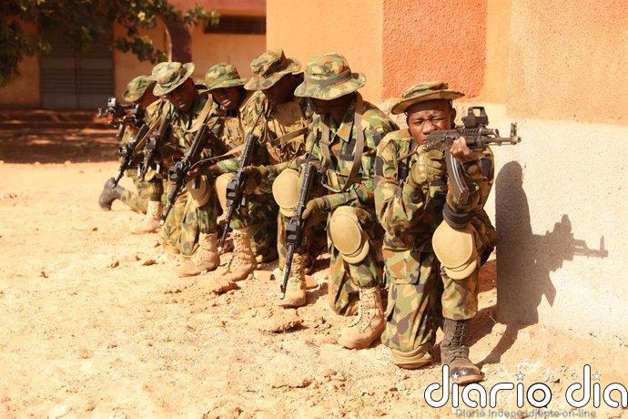 El Ejército de Nigeria libera a 22 personas secuestradas por bandas criminales en el noroeste del país
