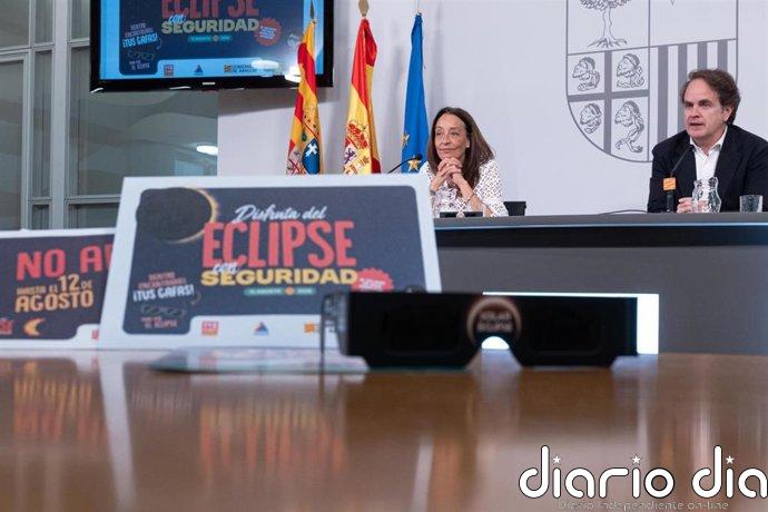El Gobierno de Aragón distribuye más de 100.000 kits para observar el eclipse con seguridad a 600 centros educativos