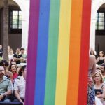 El Gobierno reivindica "con alegría" en València el Orgullo y defiende la "libertad y dignidad" del colectivo LGTBI