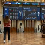 El Ibex 35 sube un 0,81% y se queda a las puertas de los 18.300 puntos tras la subida de tipos del BCE