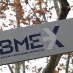 El Ibex 35 sube un 0,94% en la media sesión y busca terminar la semana en máximos desde abril