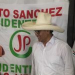 El JNE declara improcedentes las apelaciones de Sánchez, quien cuestiona el proceso electoral durante la marcha en Lima