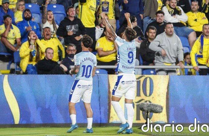 El Málaga deja tocada a Las Palmas