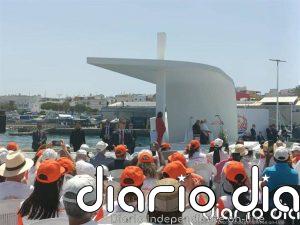 El obispo de Canarias, en Arguineguín: "La dignidad humana es anterior a cualquier legislación"