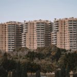 El precio de la vivienda pone en riesgo de pobreza al 33% de los jóvenes, según Fundación BBVA e Ivie