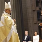 El presidente canario espera que la visita sirva para evitar otro muelle de la vergüenza, "porque se puede repetir"