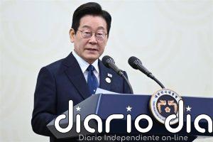 El presidente de Corea del Sur pide a Trump que "tome la iniciativa" para una paz con Corea del Norte