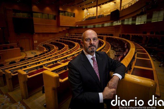 El presidente del Senado, sobre el apoyo del Papa a la regularización: "Su mensaje está por encima de las leyes"
