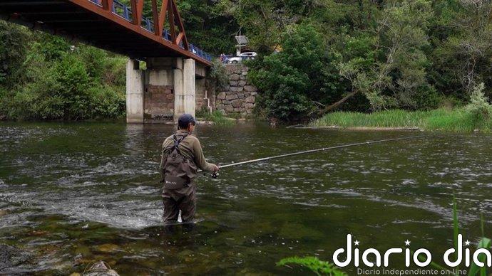 El programa 'El escarabajo verde' viaja a Asturias para abordar la situación del salmón atlántico