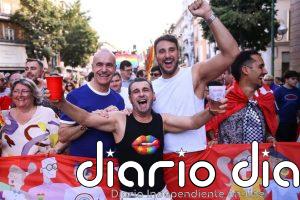 El PSOE de Sevilla defiende en el Orgullo la "necesidad de reivindicar para no dar un paso atrás"
