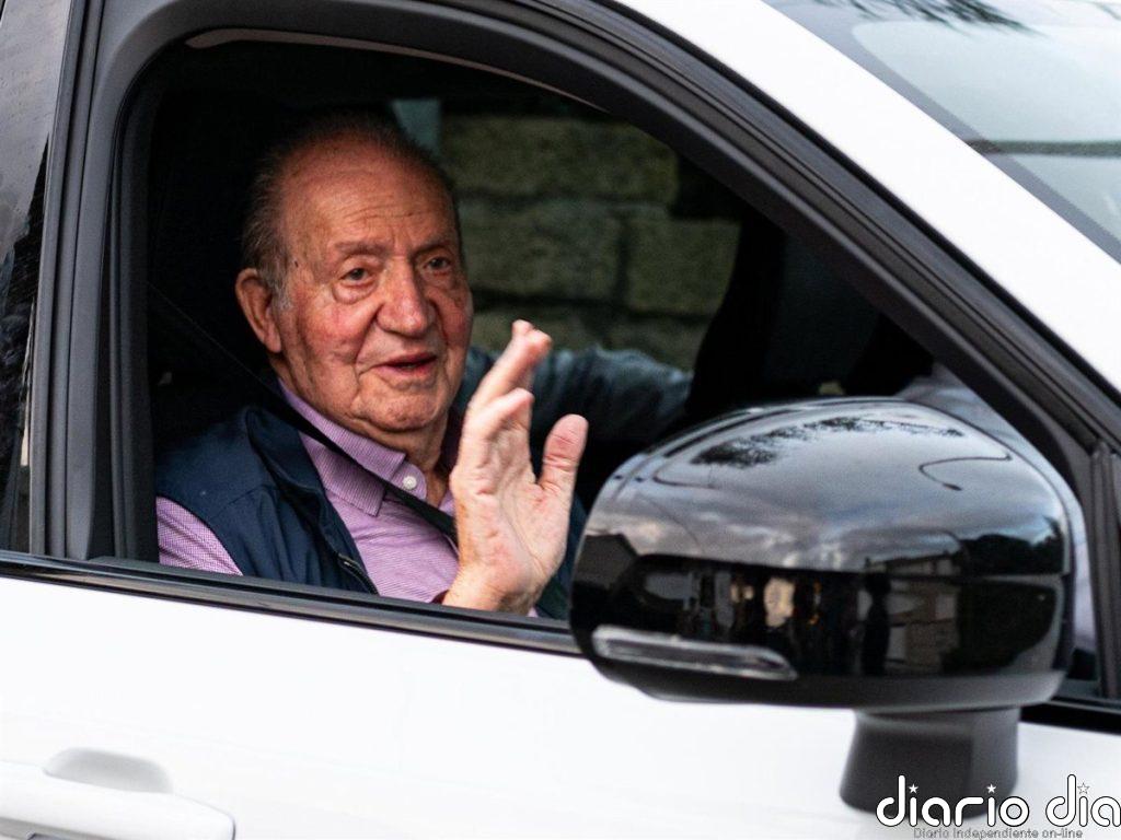 El Rey Juan Carlos aterriza en España para la que será su visita más larga en los últimos 6 años