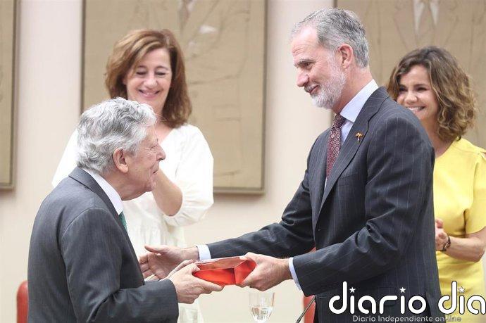 El Rey llama a consolidar y desarrollar las libertadas conseguidas en la Transición y no permitir que se oxiden