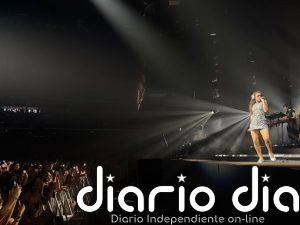El Roig Arena se sumerge en el brillanteuniverso musical de Amaia