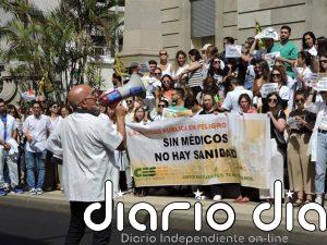 El seguimiento de la huelga de médicos contra el Servicio Canario de Salud alcanza este lunes el 7,8%