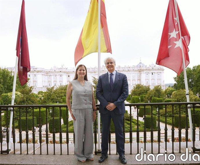 El Teatro Real y el Teatro Municipal de Santiago de Chile se unen para una colaboración "más estable y ambiciosa"