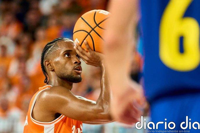 El Valencia Basket borra al Barça e iguala la final
