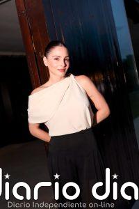 El vestido de punto de Andrea González que resuelve cualquier noche de verano con un solo gesto