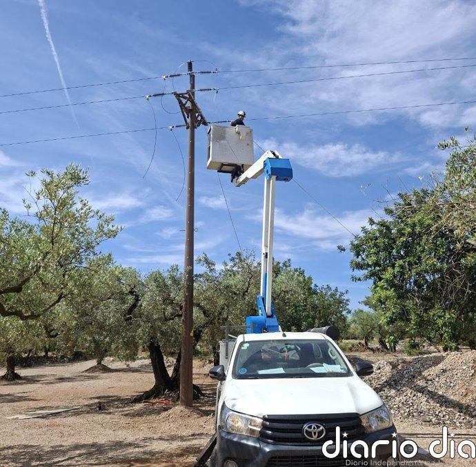 Endesa impulsa la reforma de una línea eléctrica en Mas de Barberans (Tarragona)