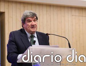 Escrivá comparece en el Congreso para presentar el último informe anual del Banco de España