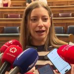 Ester Muñoz acusa a Zapatero de mentir: “Ni es herencia de una abuela ni valen 30.000 euros”