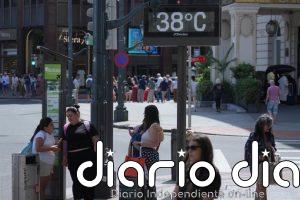 Euskadi activa este fin de semana dos avisos amarillos por temperaturas que podrían rondar los 34 grados en el interior