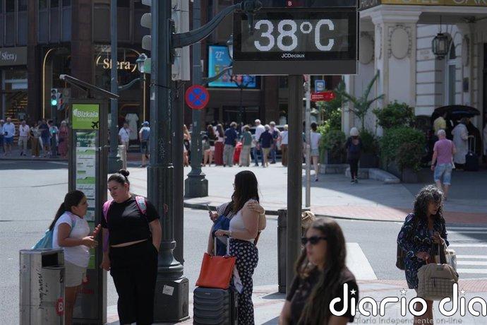 Euskadi activa este fin de semana dos avisos amarillos por temperaturas que podrían rondar los 34 grados en el interior
