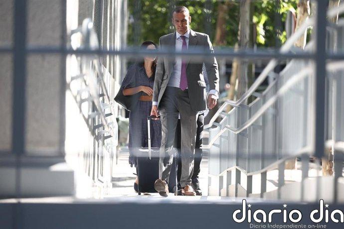 Exedil del PP de Móstoles ratifica ante la jueza que el alcalde le hizo tres proposiciones sexuales y un posterior acoso
