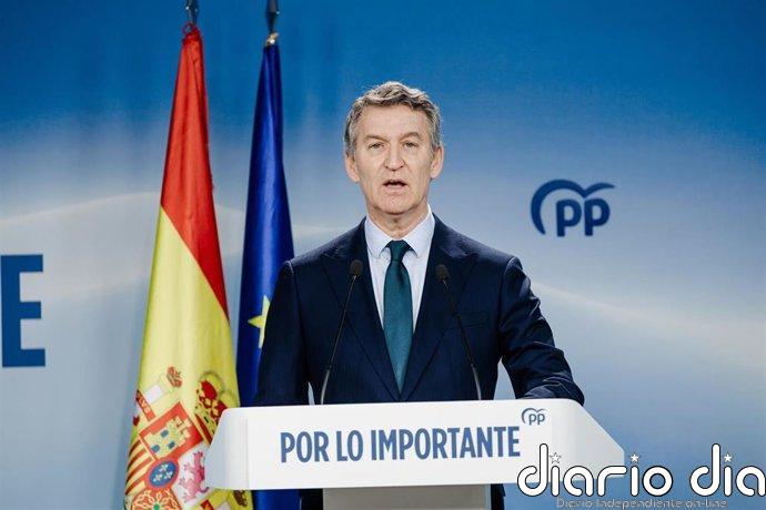 Feijóo dice que el Gobierno "está podrido" pero subraya que "todo está saliendo a la luz" porque la democracia funciona