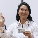 Fujimori acaricia la Presidencia de Perú tras superar en más de 40.000 votos a Sánchez, con el 99,4% escrutado