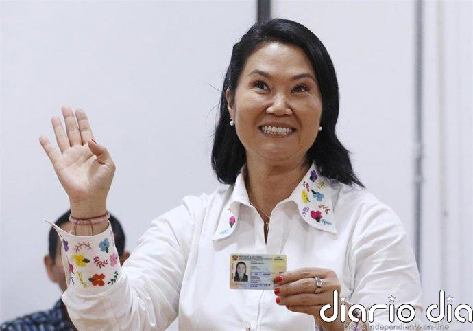 Fujimori acaricia la Presidencia de Perú tras superar en más de 40.000 votos a Sánchez, con el 99,4% escrutado