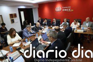 Fundación ONCE otorgó 1.400 ayudas al estudio para personas con discapacidad en 2025