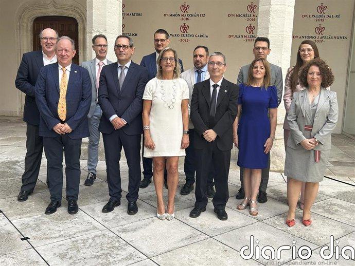 Garcés compara al nuevo gobierno de la UVa con la Mesa Redonda de Camelot y destaca diversidad de talentos y bien común