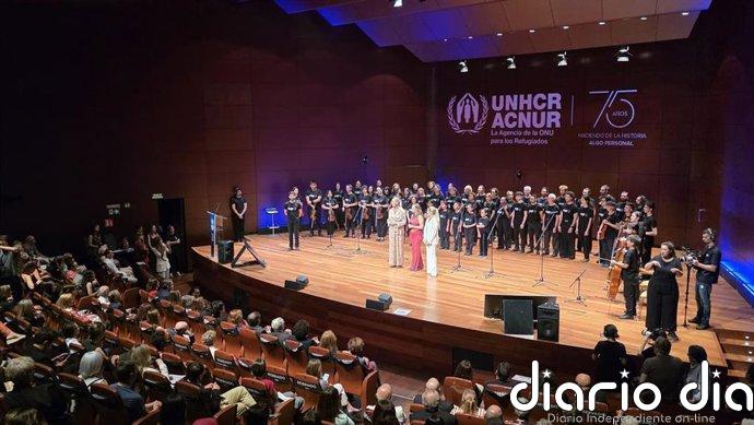 Gobierno reivindica una sociedad con la "mano tendida" a refugiados: "No buscan privilegios, sino seguridad y libertad"