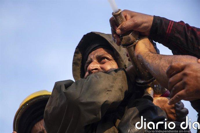 Heridas al menos 20 personas tras un incendio en una refinería en el este de India