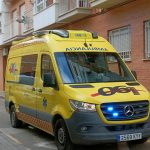 Herido un hombre al desprenderse un balcón en un hotel de La Manga (Cartagena)