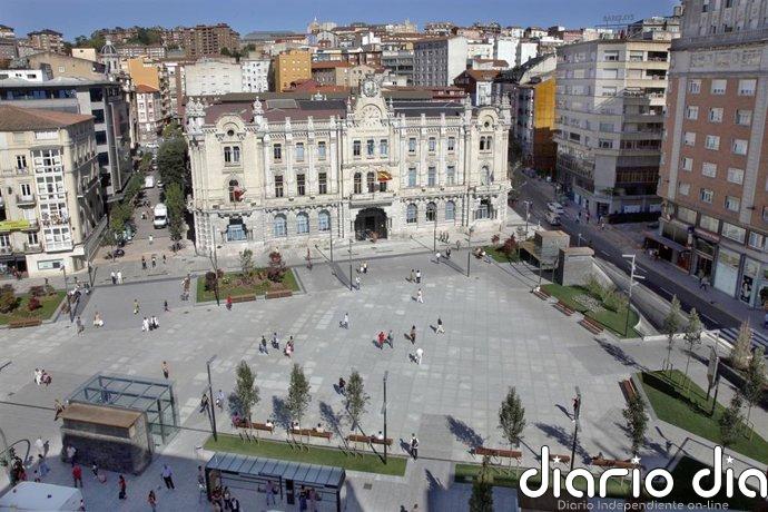 Igual espera que decaiga la cautelar que ha paralizado la adjudicación del PGOU de Santander