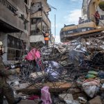 Israel ataca el sur de Beirut y rompe las condiciones del alto el fuego renovado esta semana